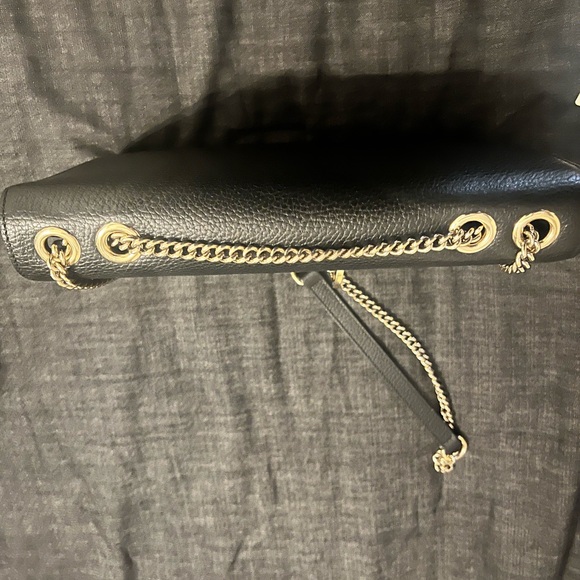 Gucci Black and Gold Crossbody Bag with Iconic GG Logo - Picture 13 of 15